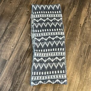 American Eagle infinity scarf
